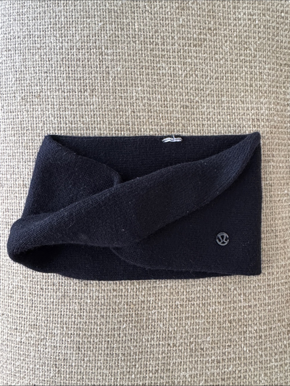 Lululemon Ribbed Nulu Twist-Front Headband Black